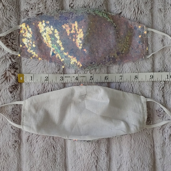 LAST ONE 2-pack Besties Unicorn sparkle face masks - Picture 5 of 7